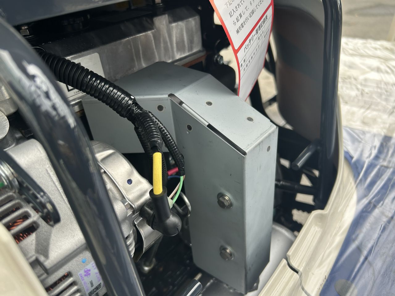 PRJ8DZJL-9